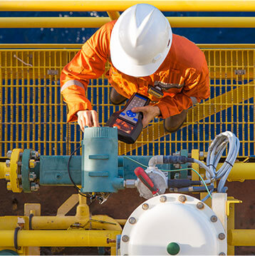 oil production facilities, men in the uniform